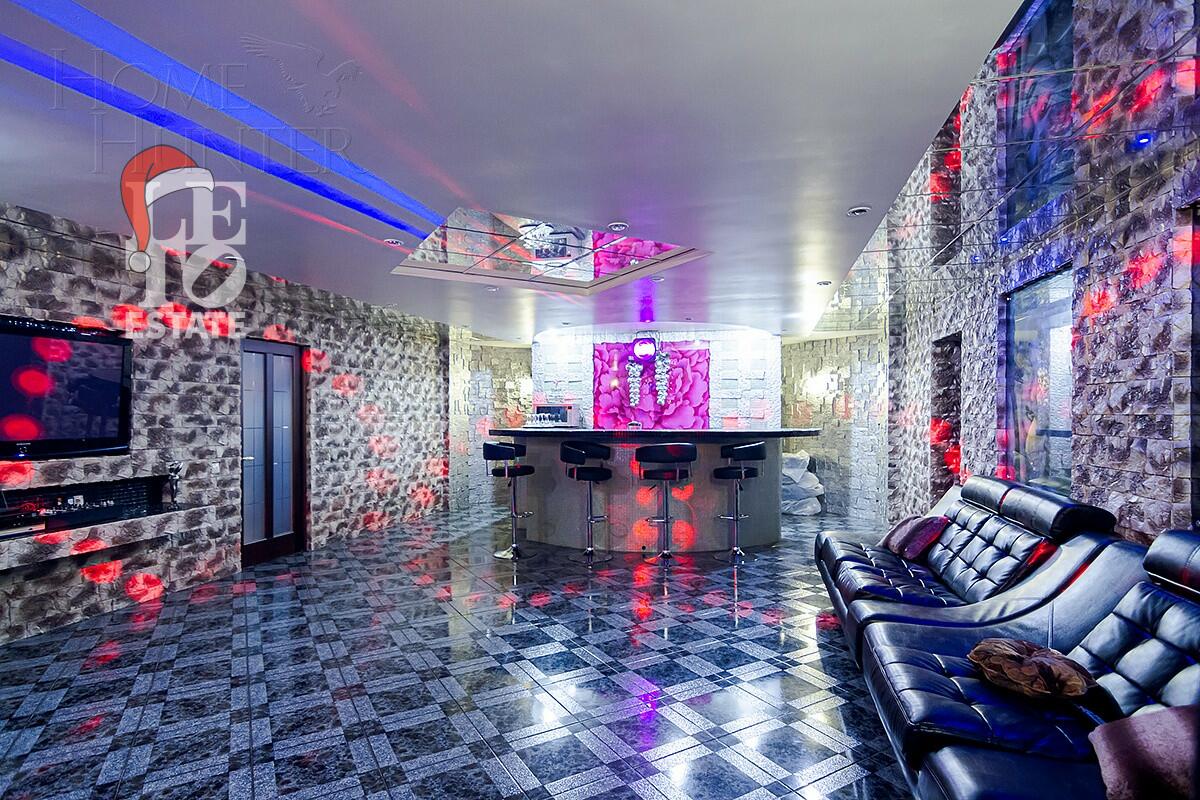 2-этажный коттедж 550 м² с отделкой