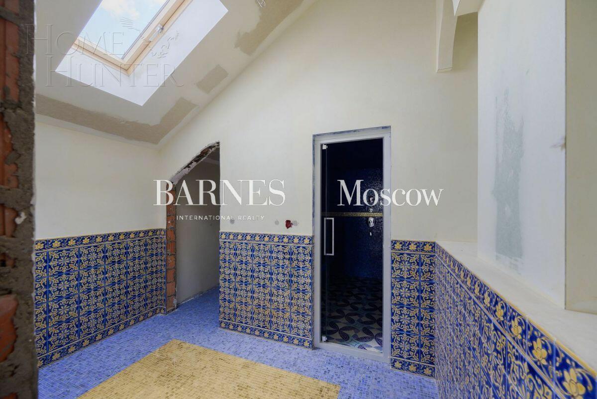 3-этажный коттедж 501.7 м² без отделки