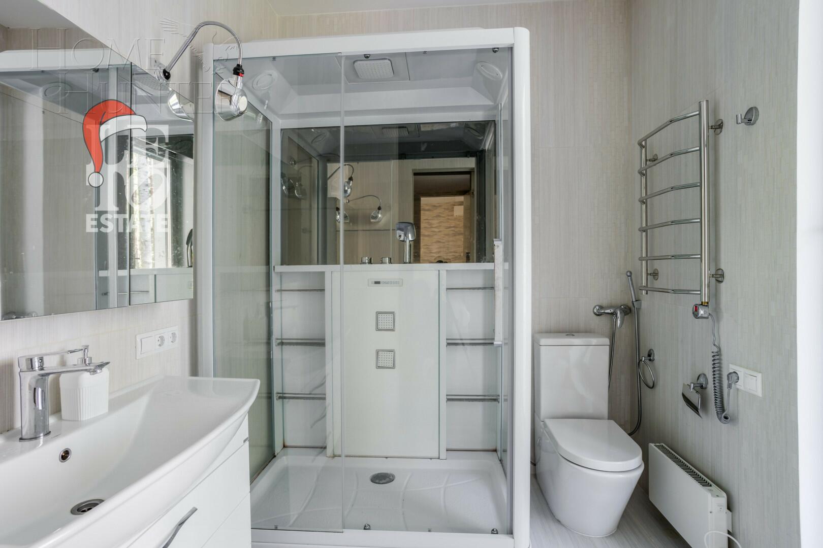 2-этажный коттедж 455 м² с отделкой