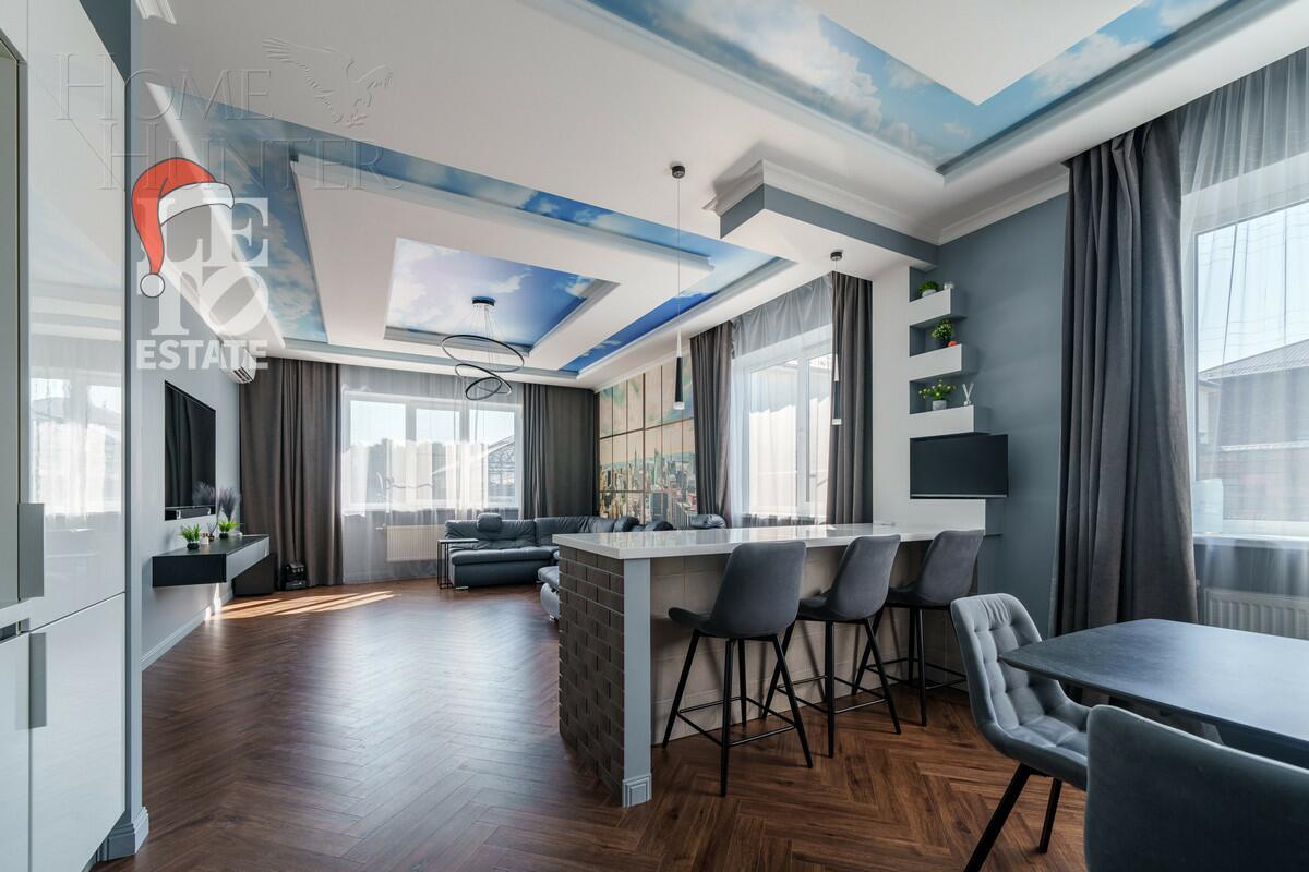 2-этажный коттедж 244 м² с отделкой