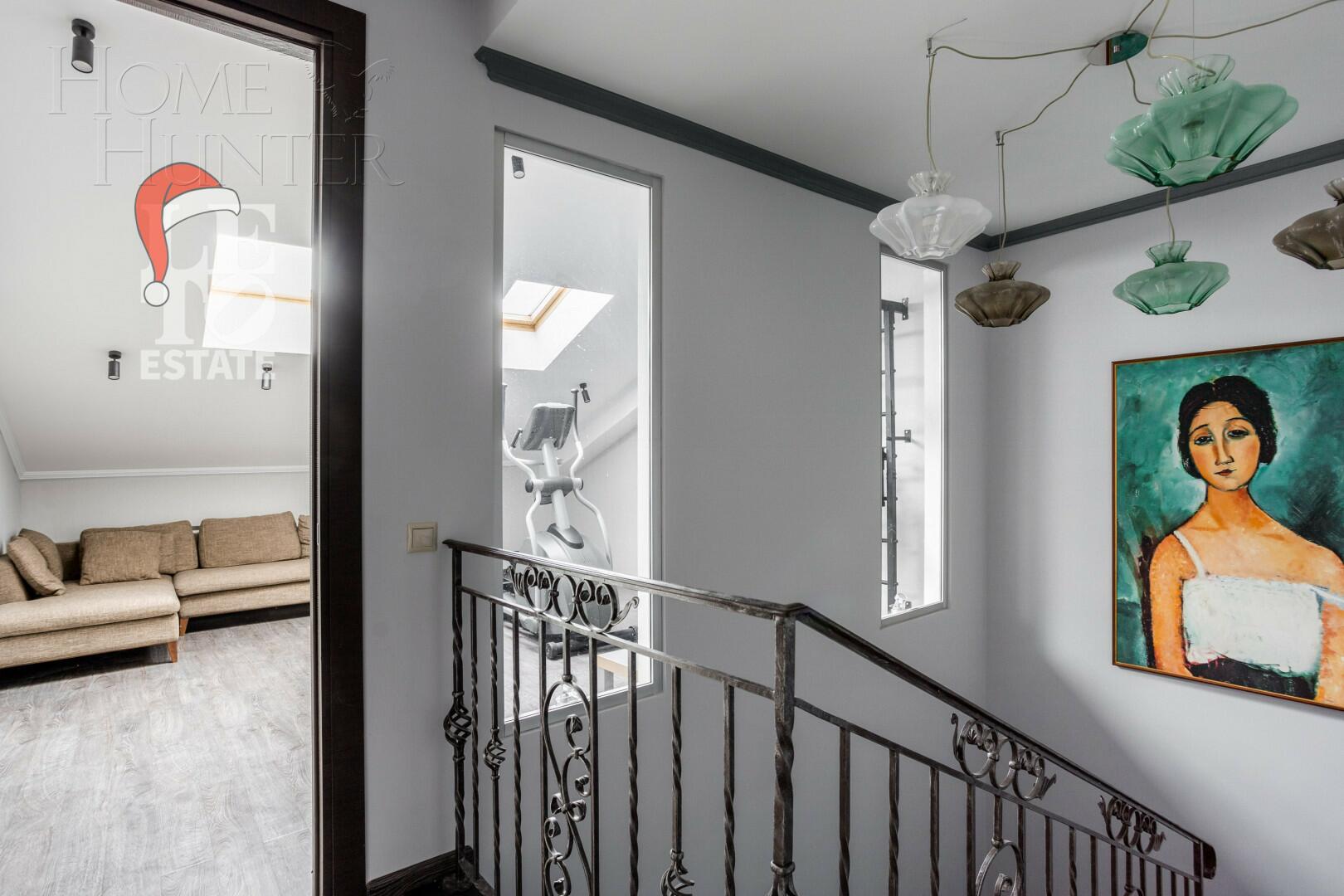 2-этажный таунхаус 440 м² с отделкой