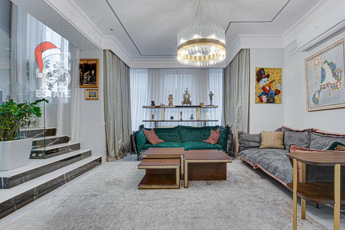 2-этажный коттедж 275 м² с отделкой