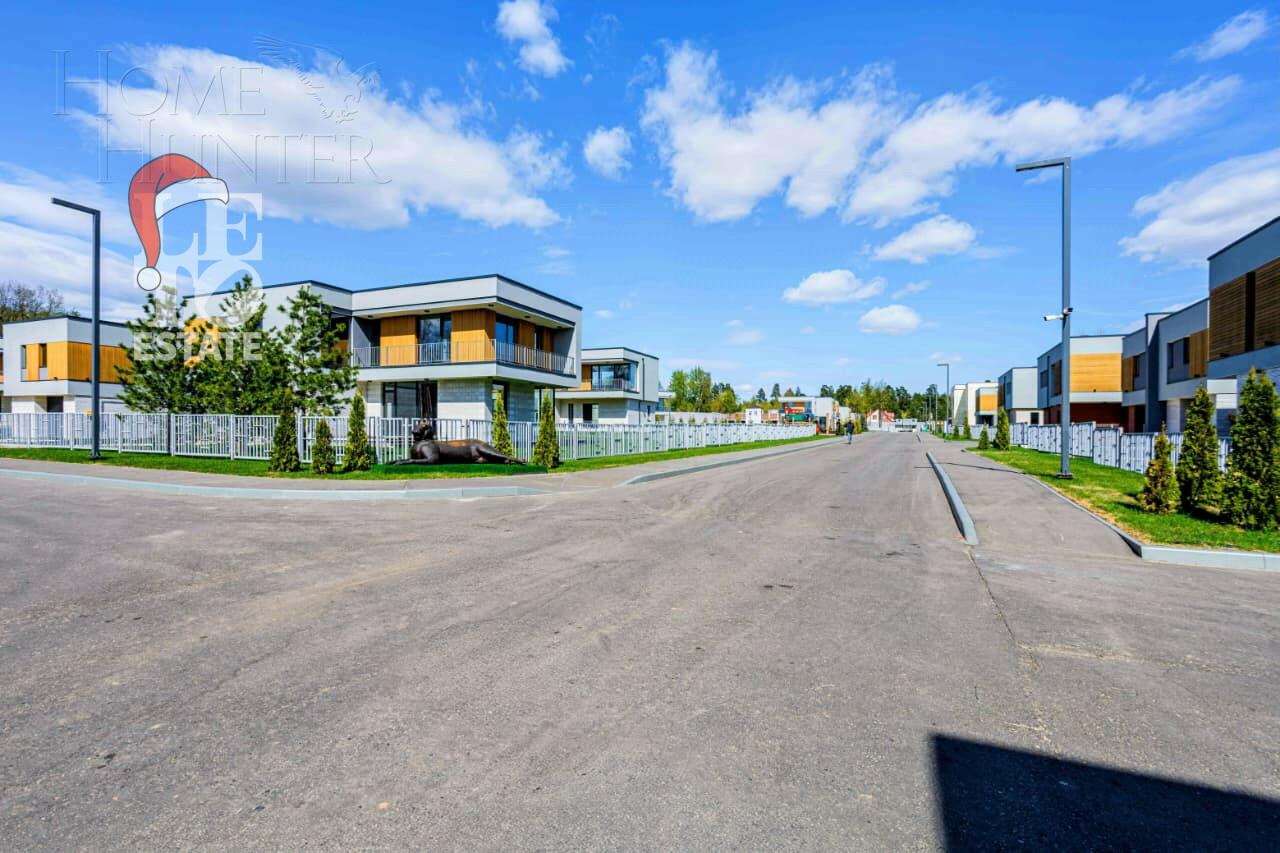 2-этажный коттедж 319.7 м² без отделки