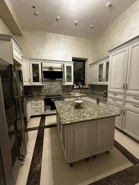 2-этажный коттедж 800 м² с отделкой