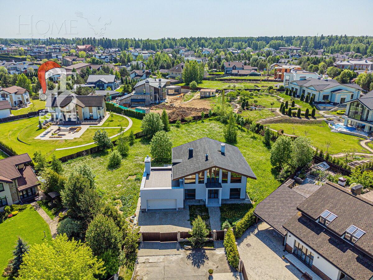 2-этажный коттедж 294 м² с отделкой