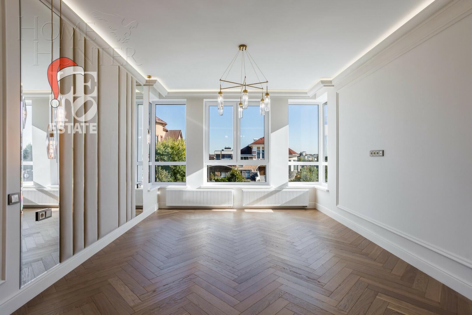 2-этажный коттедж 240 м² с отделкой