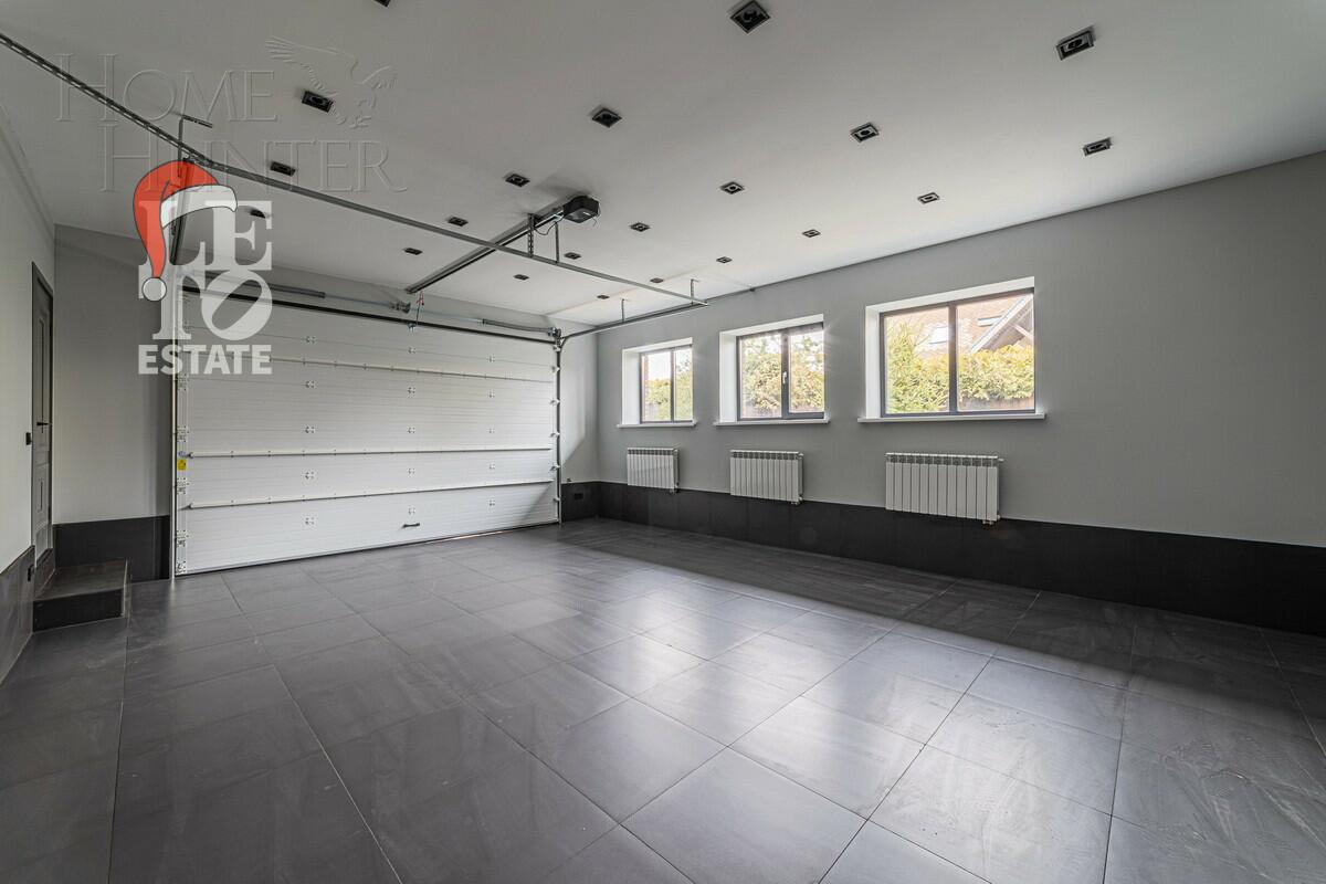 2-этажный коттедж 320 м² с отделкой