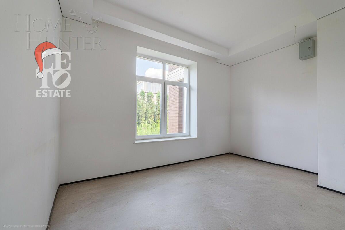 2-этажный коттедж 750 м² без отделки