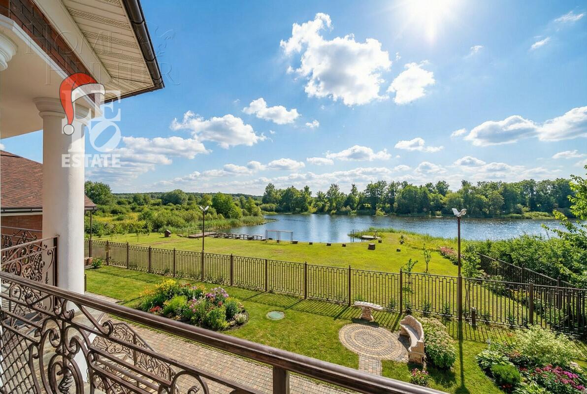 2-этажный коттедж 1 110 м² с отделкой