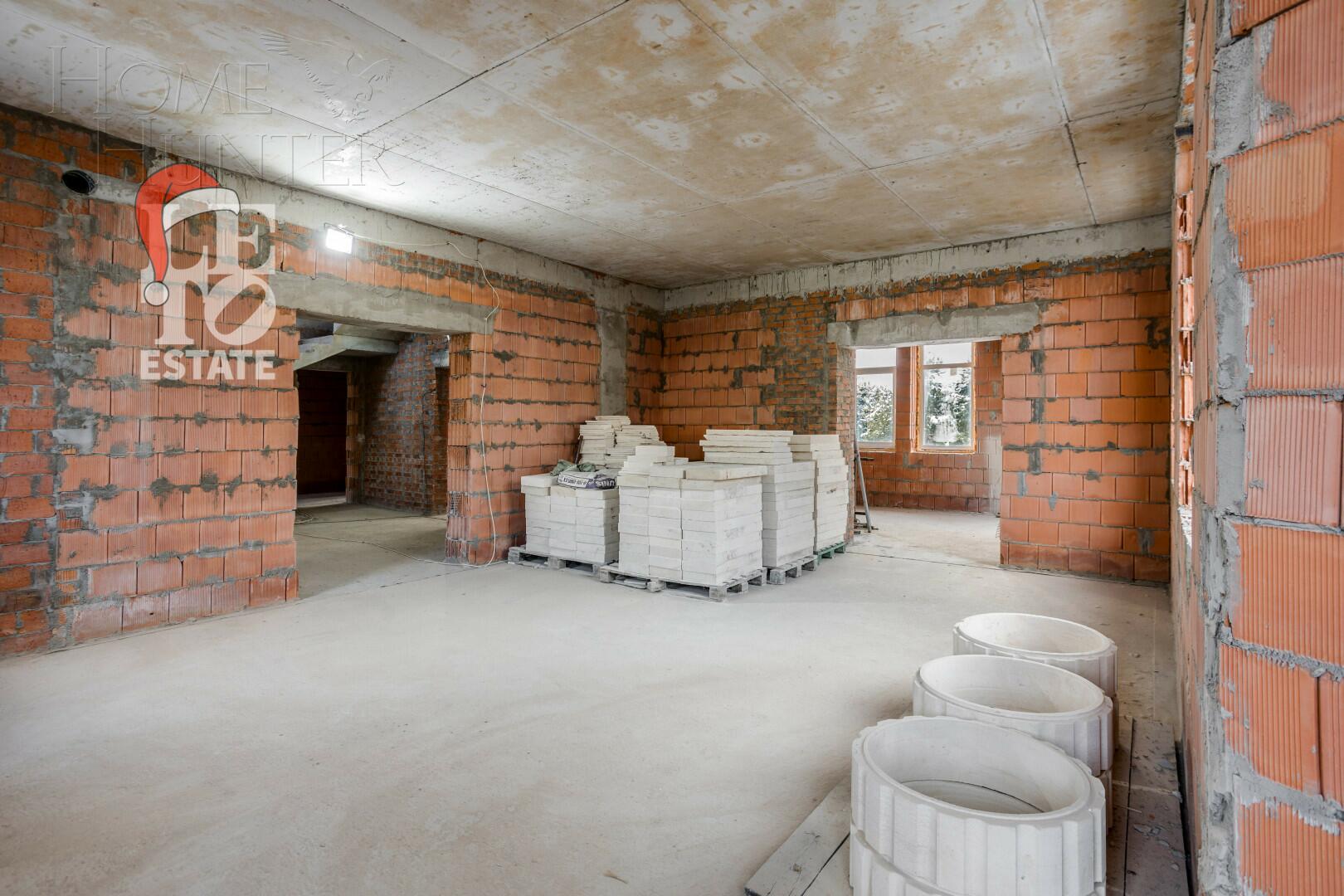 2-этажный коттедж 860 м² без отделки