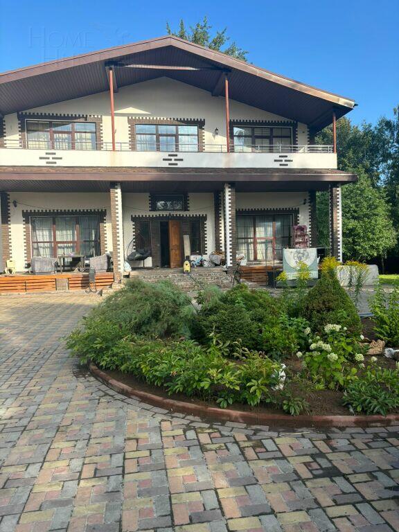 2-этажный коттедж 800 м² с отделкой