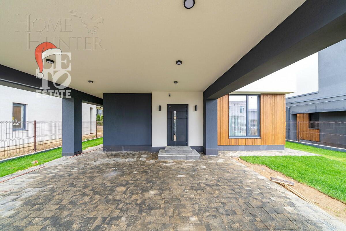 2-этажный коттедж 300 м² с отделкой