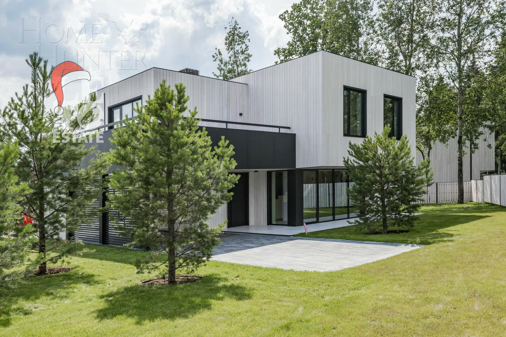 2-этажный коттедж 339 м² с отделкой