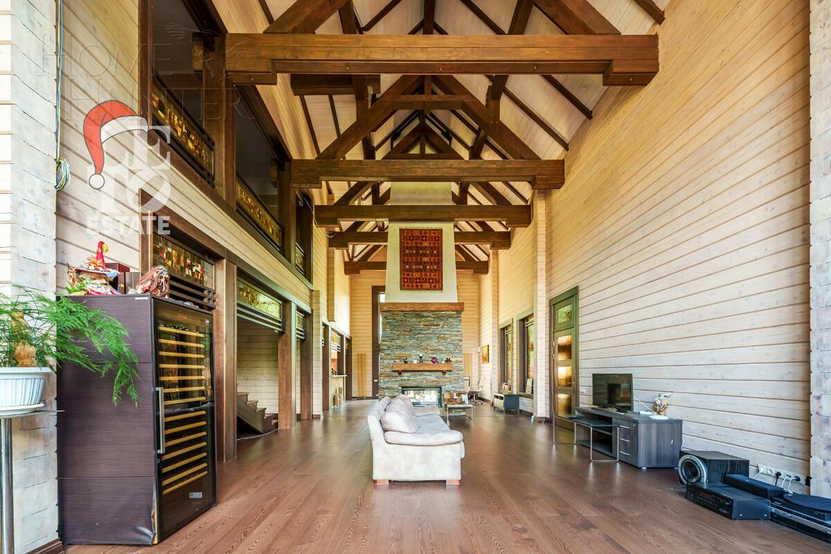 2-этажный коттедж 600 м² с отделкой