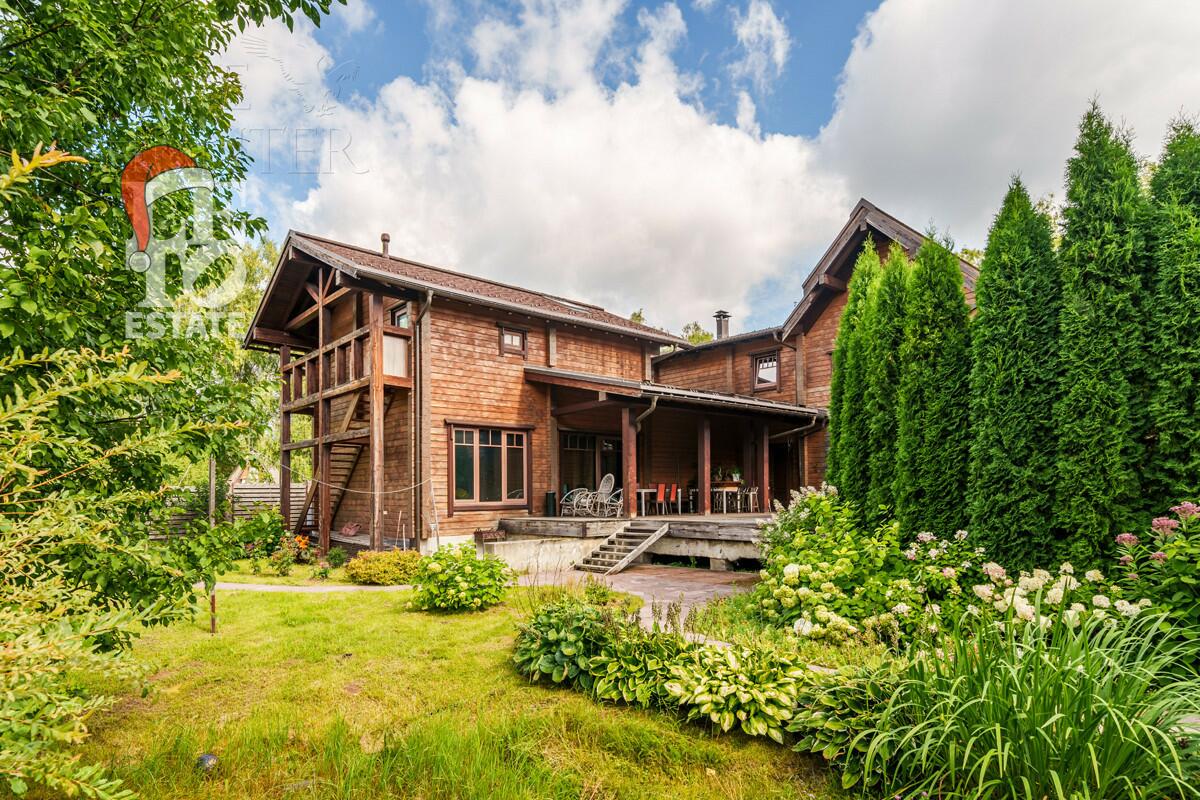 2-этажный коттедж 600 м² с отделкой