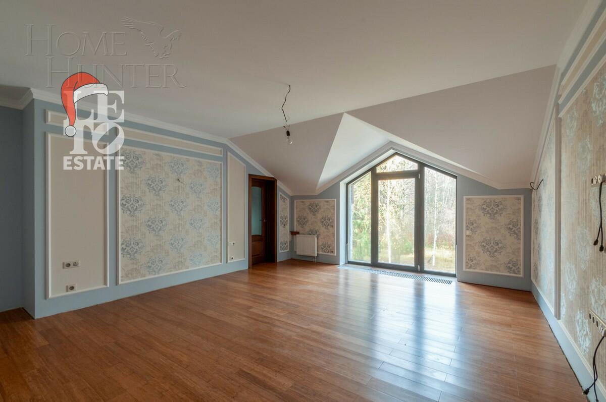 2-этажный коттедж 590 м² без отделки