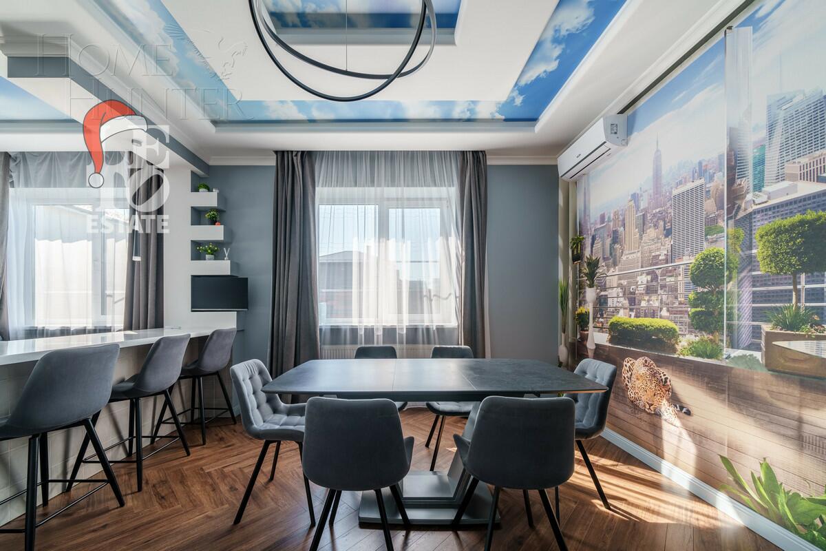 2-этажный коттедж 244 м² с отделкой