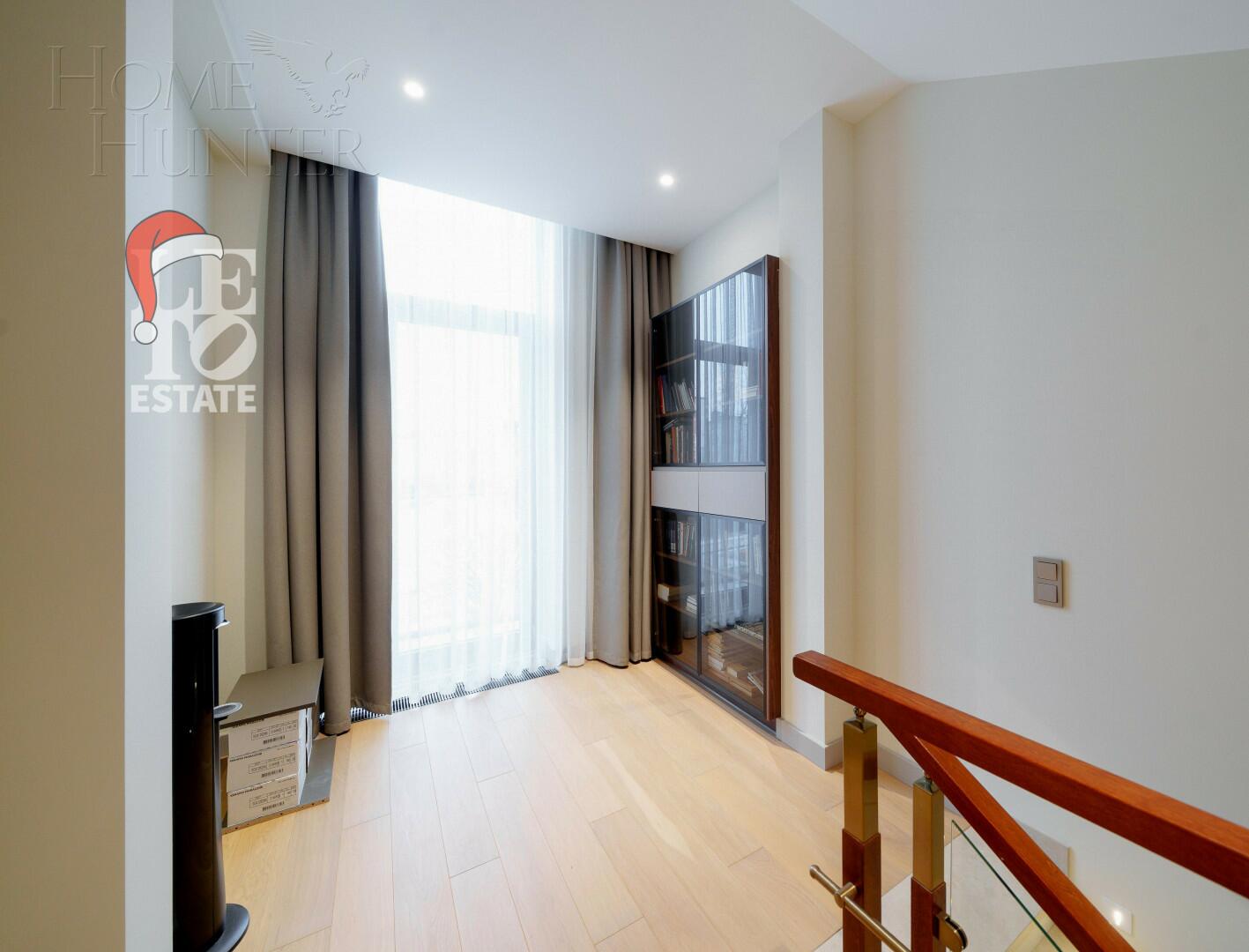 4-этажный таунхаус 278 м² с отделкой