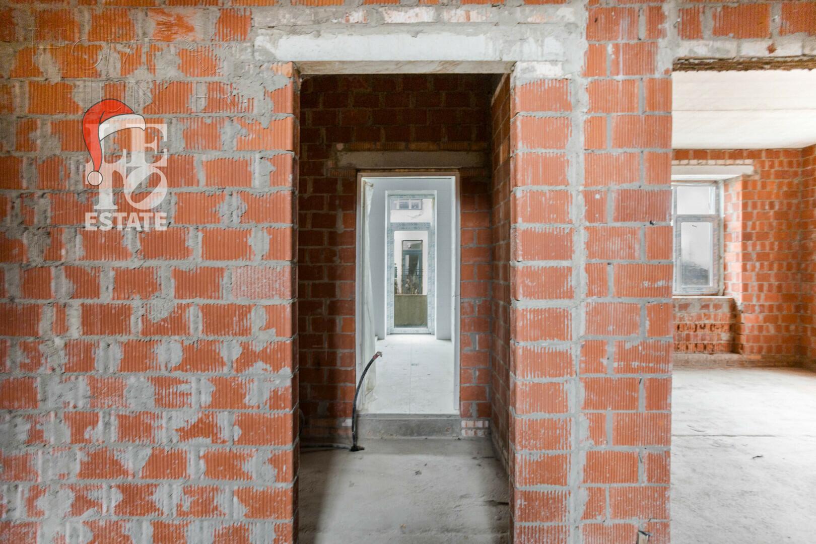 2-этажный коттедж 270 м² без отделки