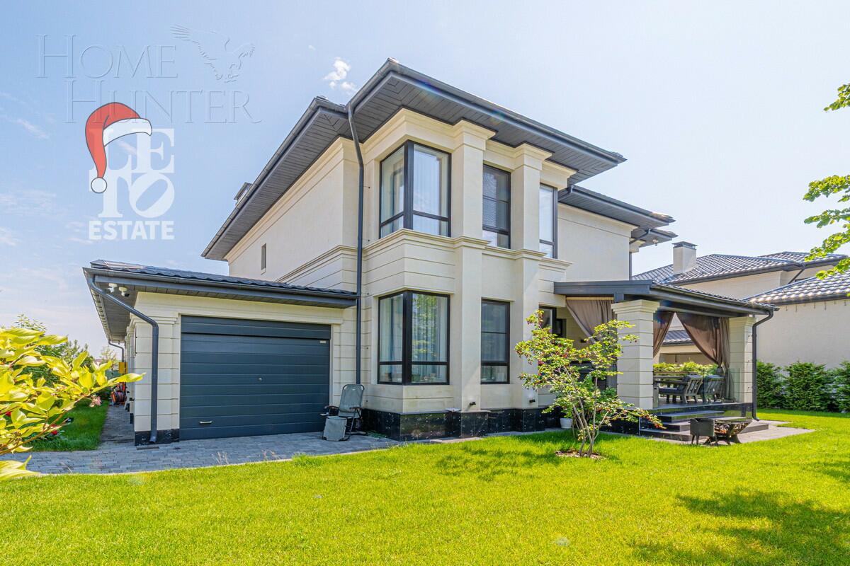 2-этажный коттедж 275 м² с отделкой