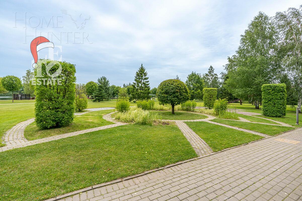 4-этажный таунхаус 278 м² с отделкой