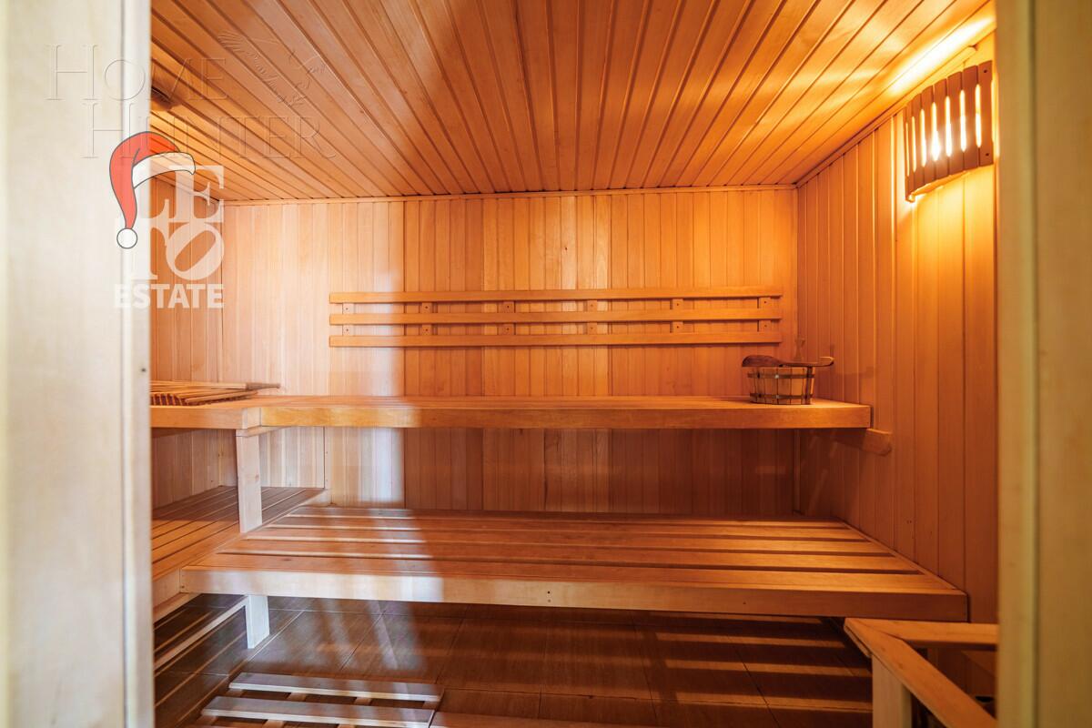 3-этажный коттедж 640 м² с отделкой