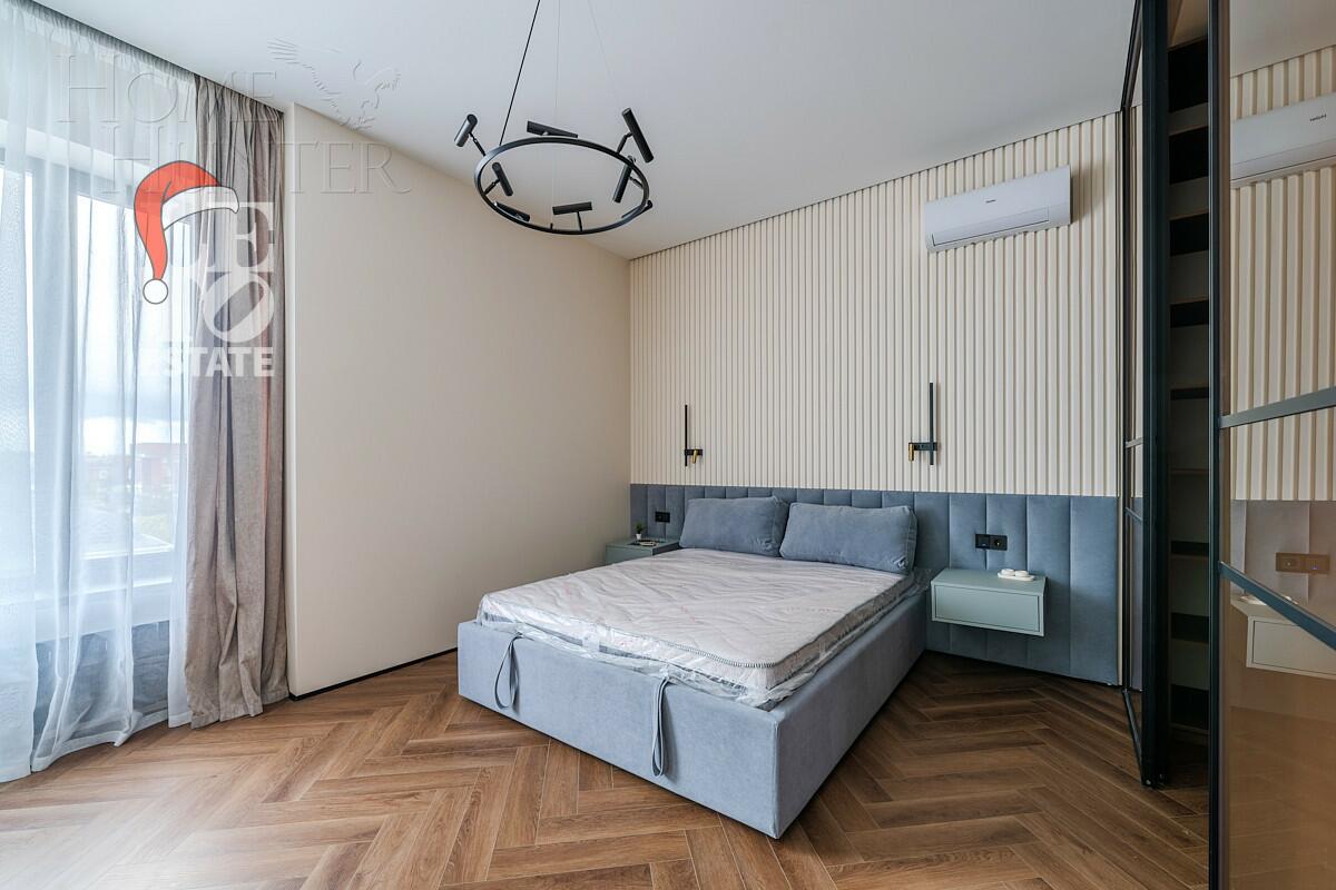 2-этажный коттедж 300 м² с отделкой