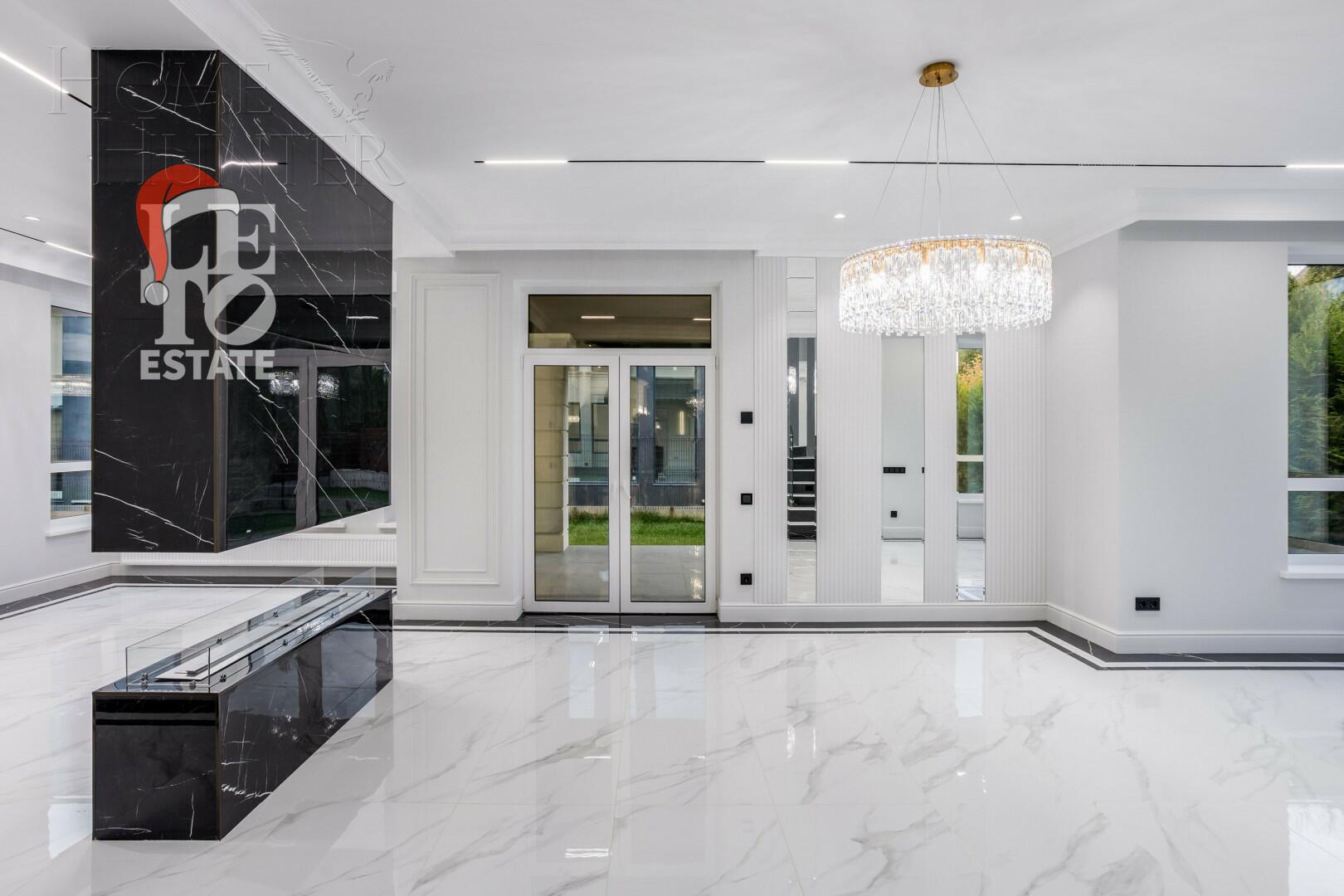 2-этажный коттедж 240 м² с отделкой