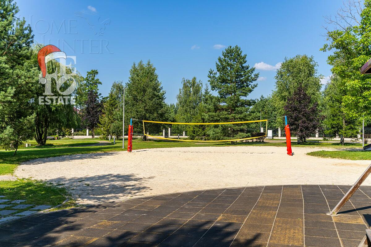 2-этажный коттедж 278 м² с отделкой