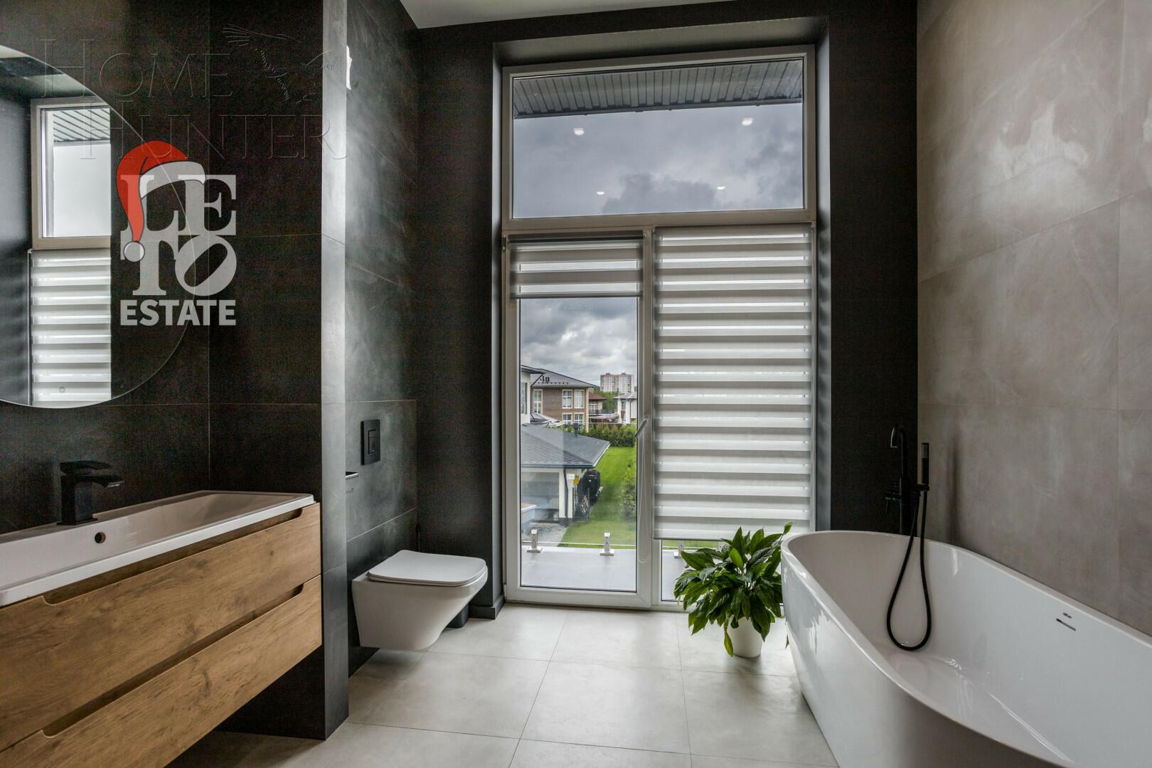 2-этажный коттедж 260 м² с отделкой