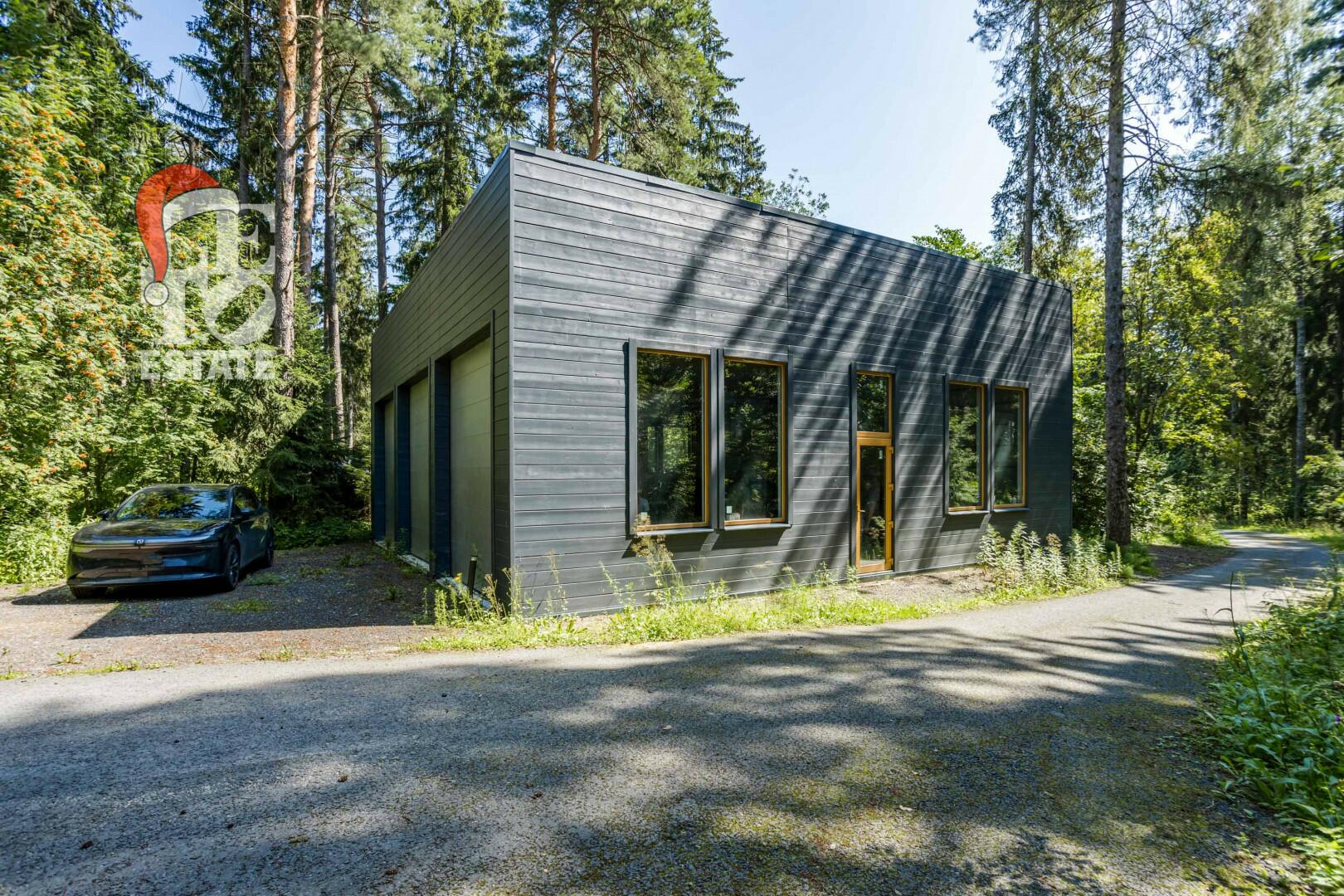 1-этажный коттедж 340 м² с отделкой