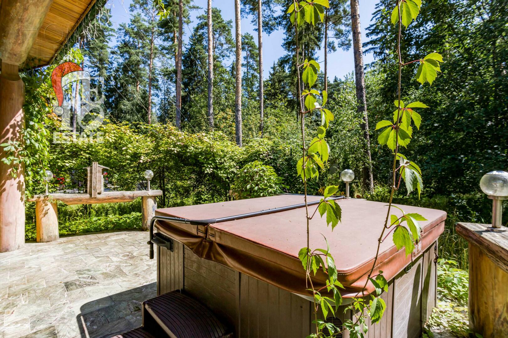 1-этажный коттедж 340 м² с отделкой