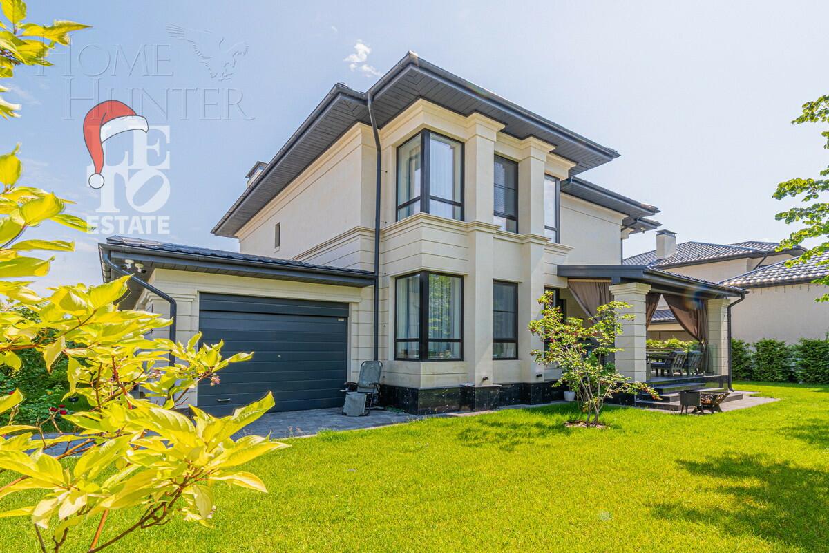 2-этажный коттедж 275 м² с отделкой