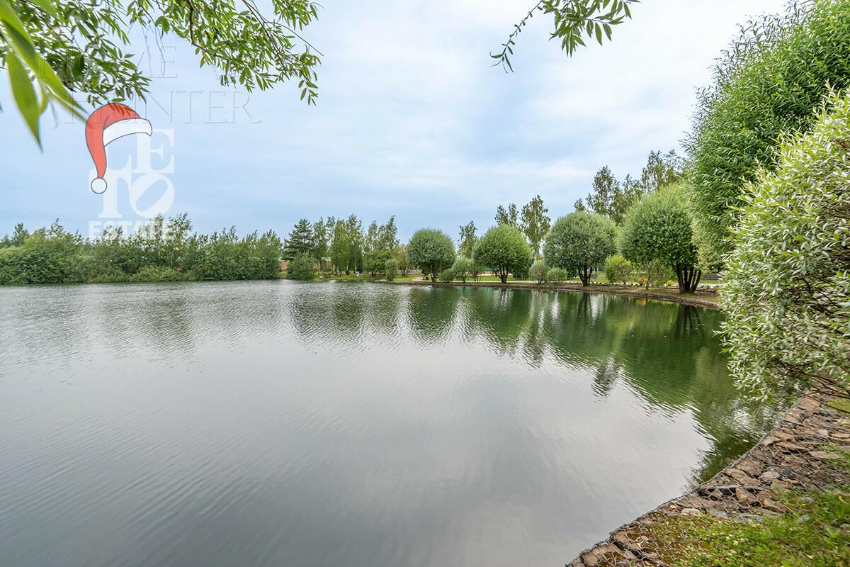 4-этажный таунхаус 278 м² с отделкой