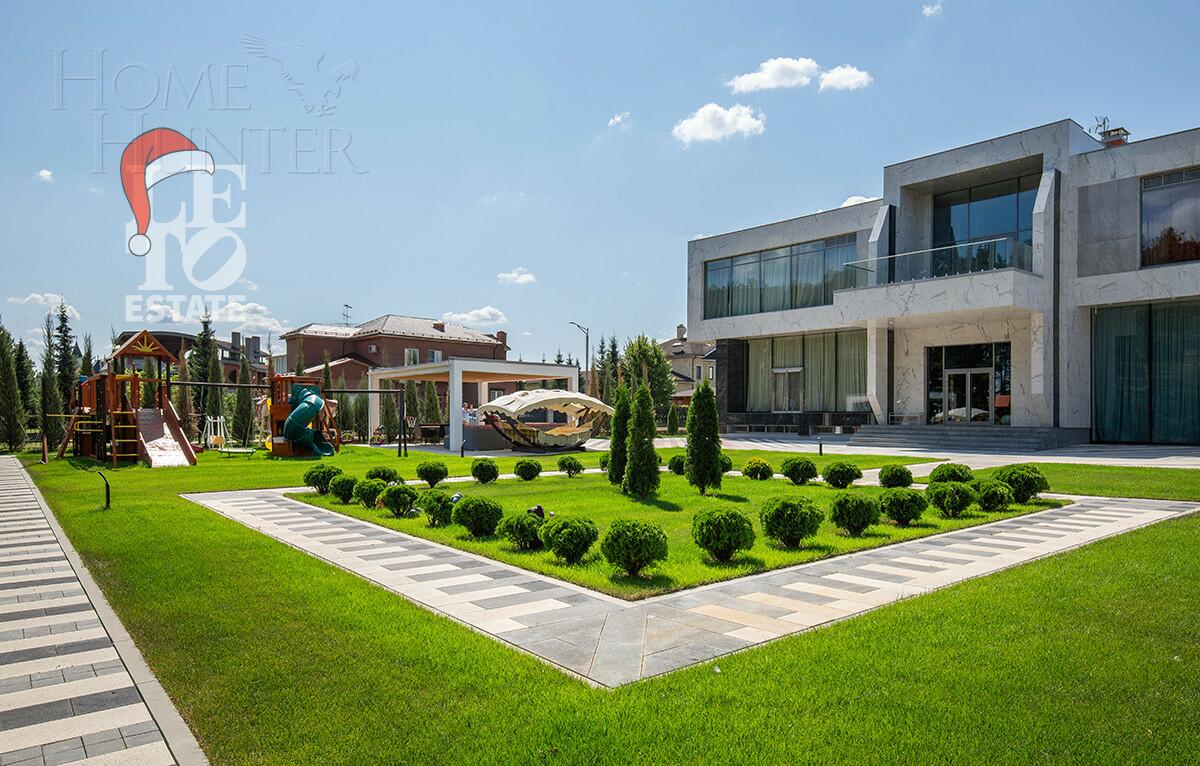 2-этажный коттедж 650 м² с отделкой