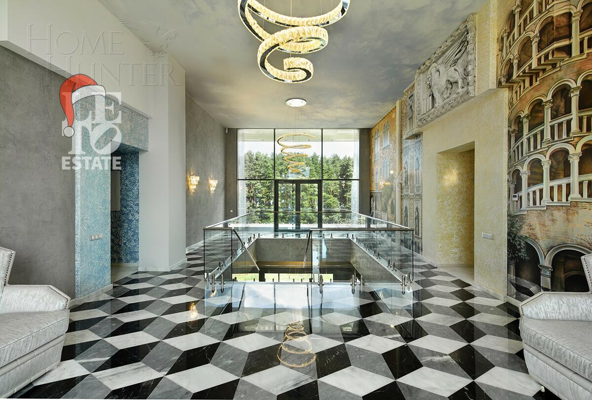 2-этажный коттедж 650 м² с отделкой