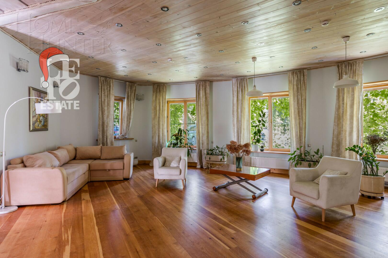 1-этажный коттедж 340 м² с отделкой