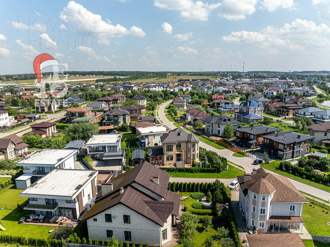 2-этажный коттедж 278 м² с отделкой