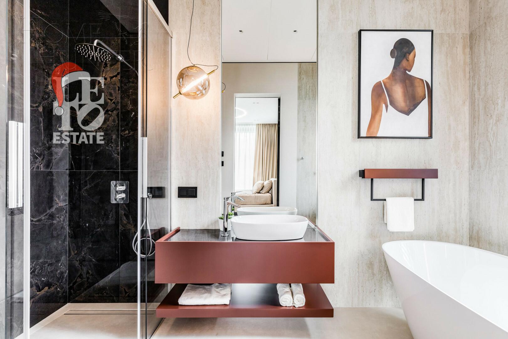 2-этажный коттедж 435 м² с отделкой