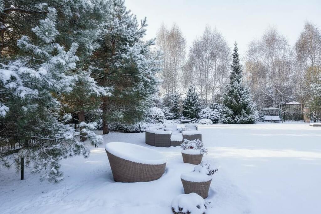 3-этажный коттедж 700 м² с отделкой