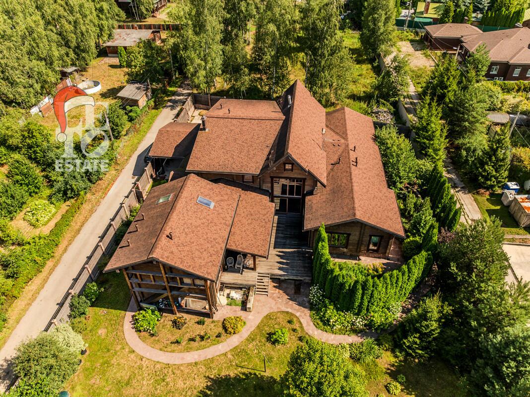 2-этажный коттедж 600 м² с отделкой