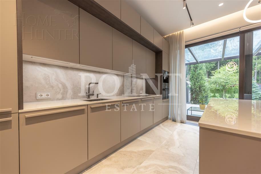 ТАУНХАУС 300 м² без отделки