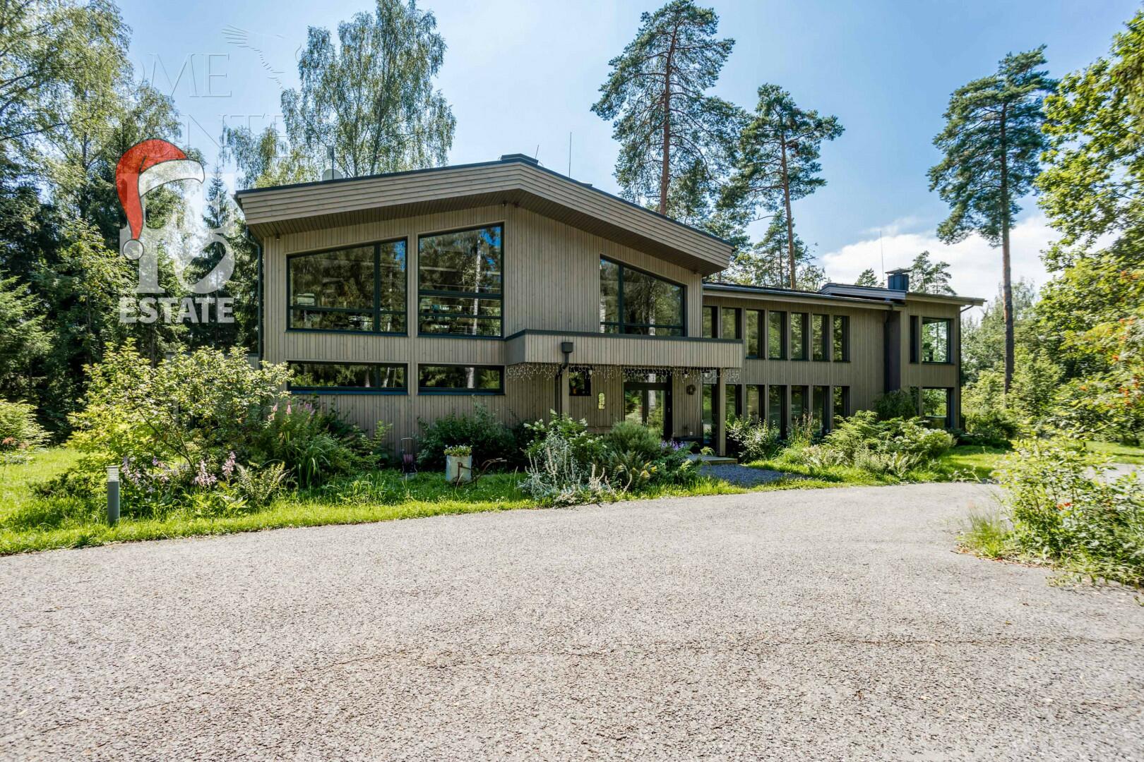 2-этажный коттедж 426 м² с отделкой