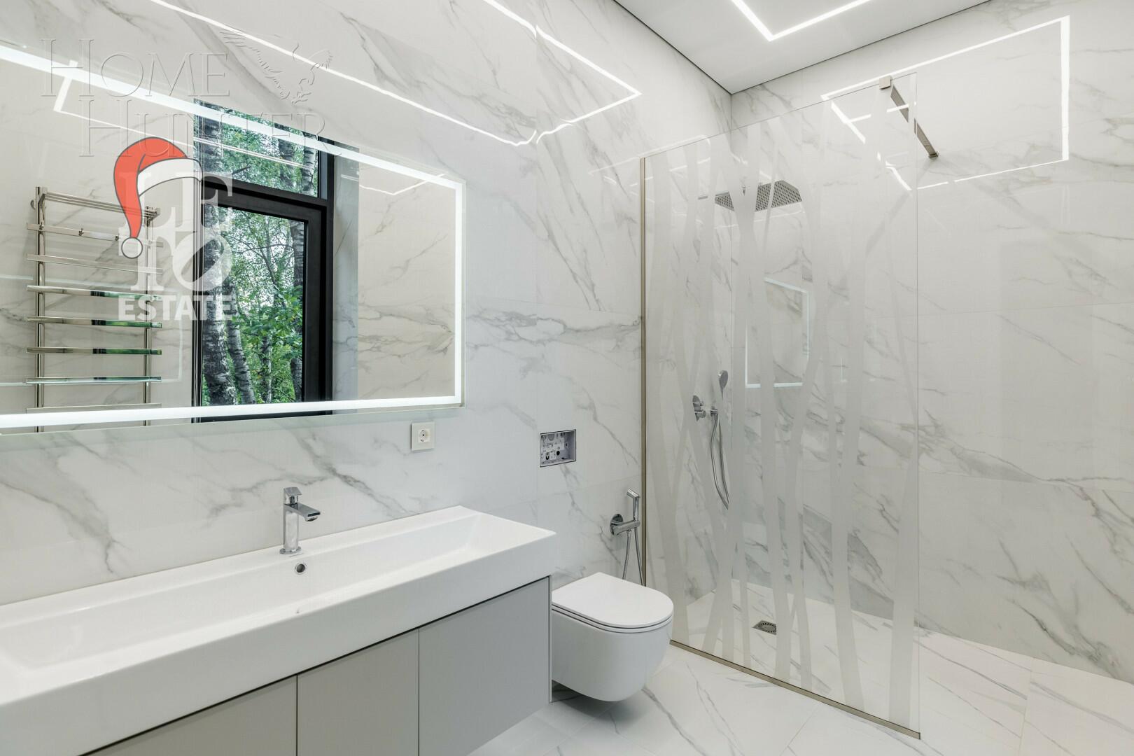 2-этажный коттедж 650 м² с отделкой