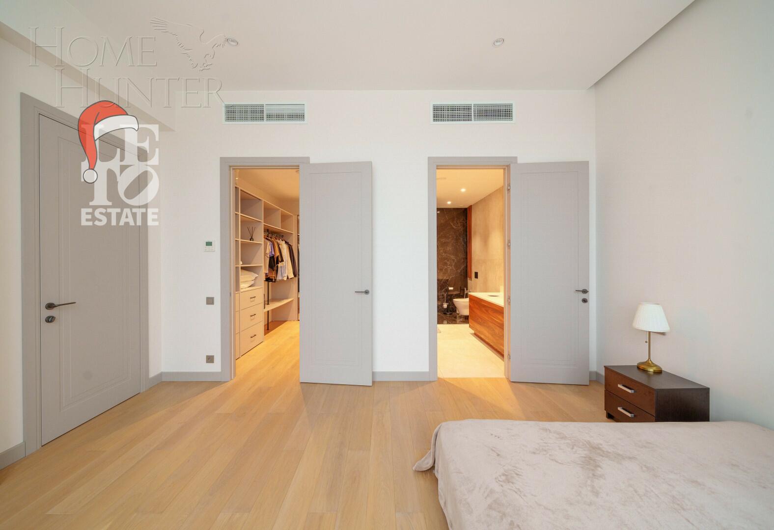 4-этажный таунхаус 278 м² с отделкой