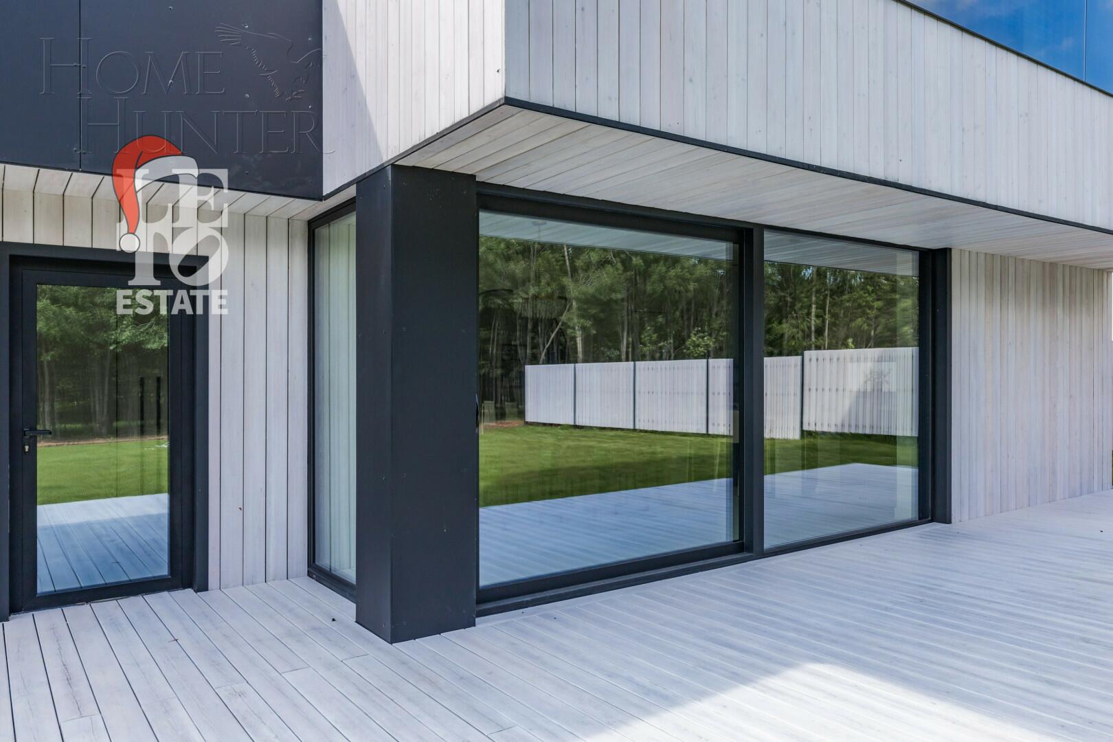 2-этажный коттедж 339 м² с отделкой