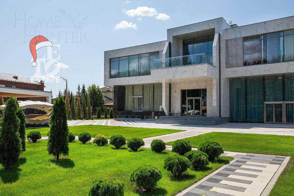 2-этажный коттедж 650 м² с отделкой