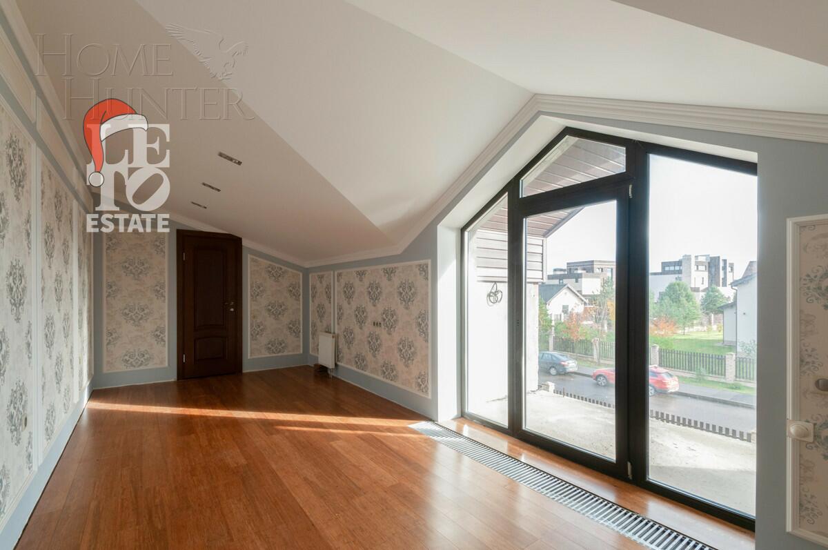 2-этажный коттедж 590 м² без отделки