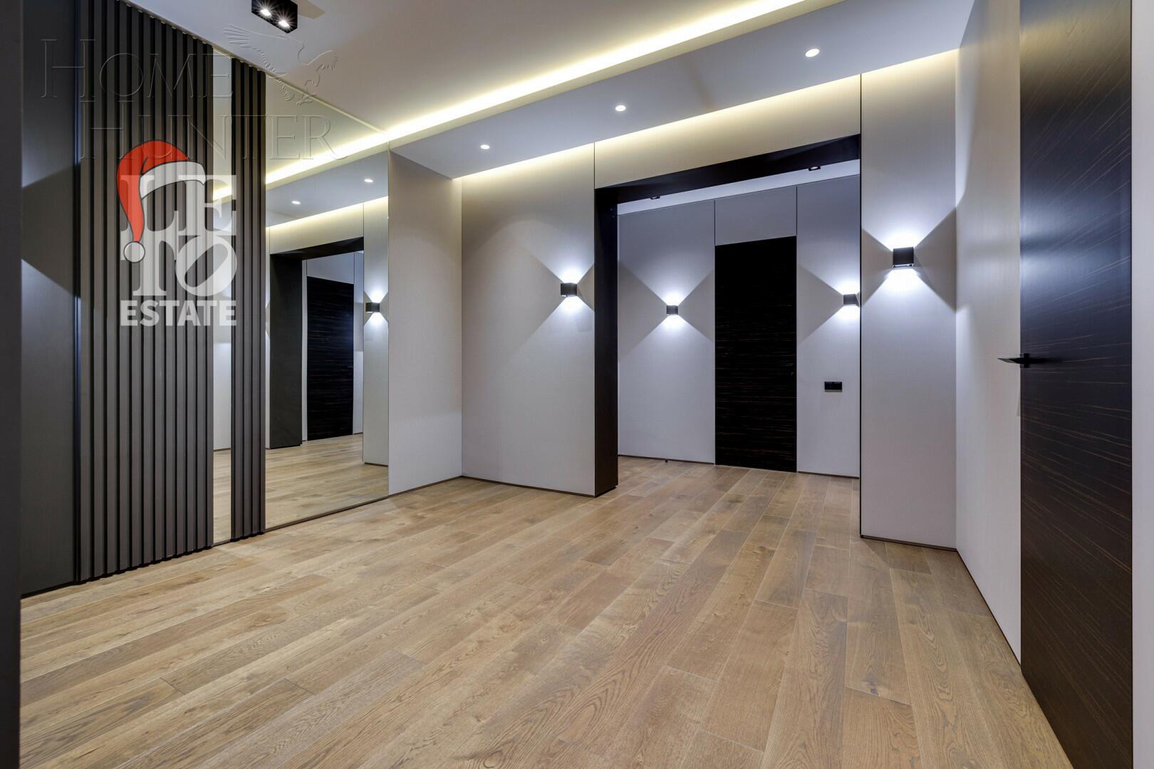 2-этажный коттедж 688 м² с отделкой