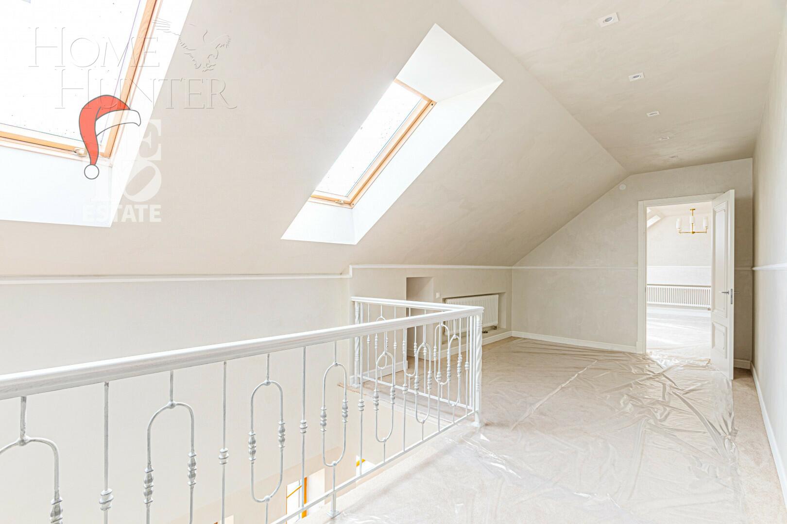 2-этажный коттедж 1 000 м² с отделкой